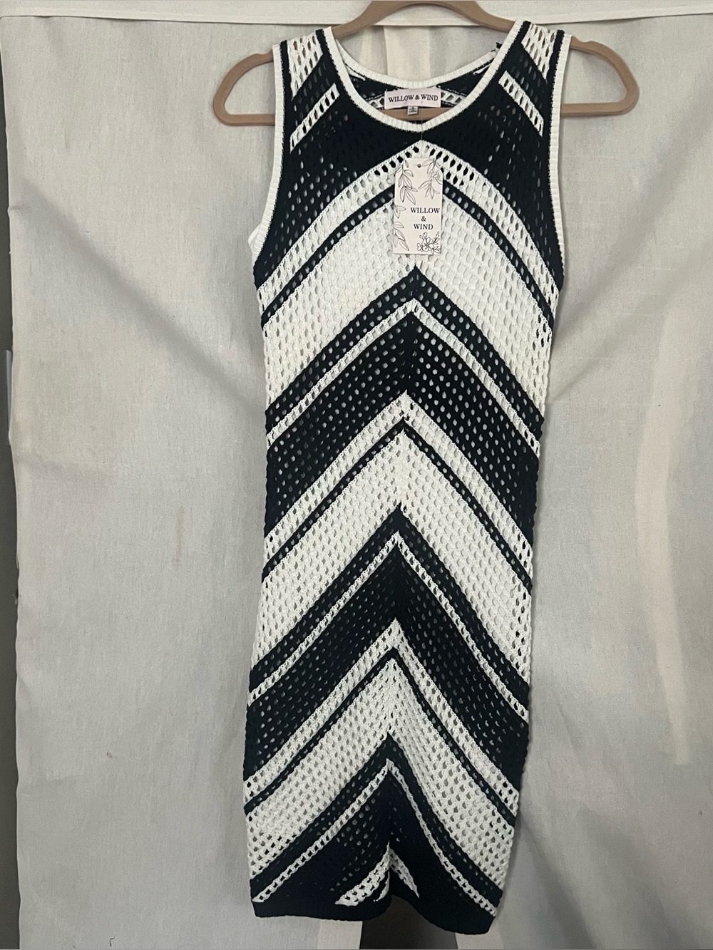 Willow & Wind Black & White Crochet Knit Dress NWT